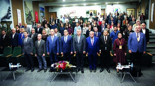 Adana'da "1. Anavarza Sempozyumu"düzenlendi