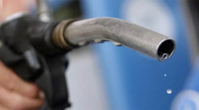 Benzine yüzde 50 zam
