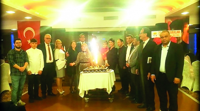 Dr. Polyanna Succi Kara’ya onur plaketi