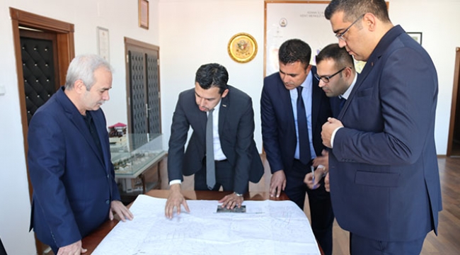 Kozan’a Kasım sonunda doğalgaz verilecek