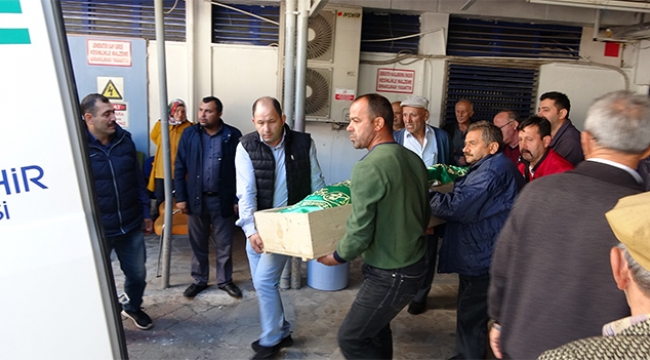Oğullarının cesedi seccadenin üzerinde bulundu