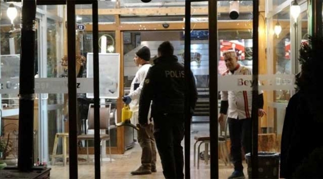 Restoran çalışanı mutfaktan aldığı bıçakla dehşet saçtı