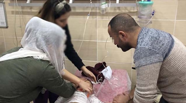 Ruhsatsız silahıyla oynarken kızını vurdu