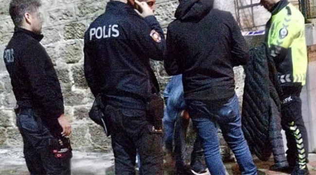 Trende uyuşturucuyla yakalandı