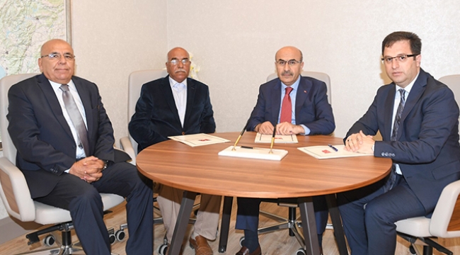 Vali Demirtaş okul protokolü imzaladı