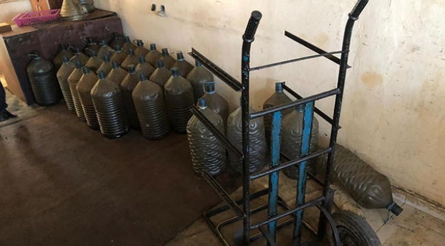 Adana’da 300 litre kaçak akaryakıt ele geçirildi