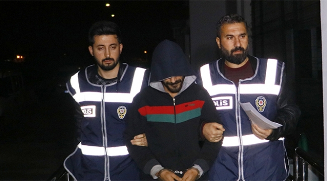 Adana’da firarilere şafak baskını