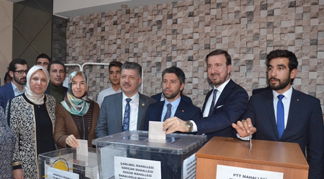 AK Parti Yüreğir’de  delege seçimi yapıldı