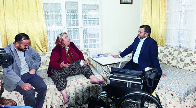 Başkan Kocaispir’den  tekerlekli sandalye