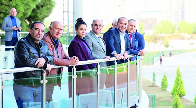 Çay'ın kupasına  Domaniç uzandı