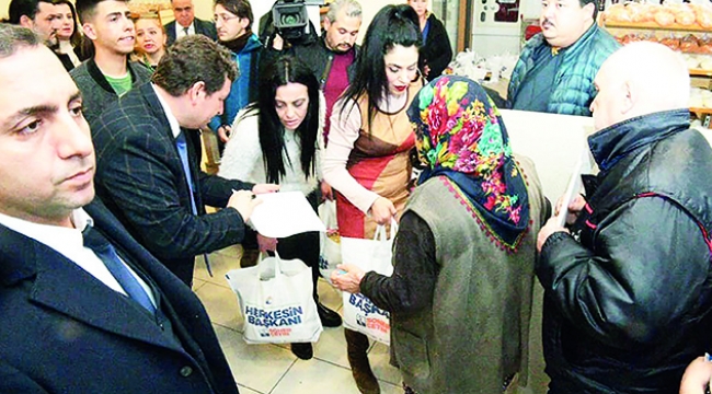 Çukurova Belediyesinden 350 aileye gıda yardımı