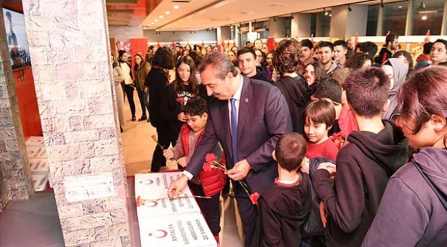 Duygulandıran sergi