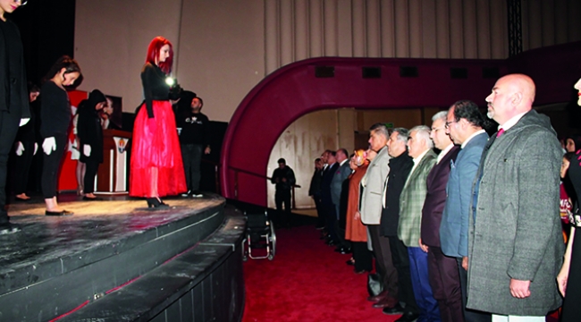 Halk eğitimden muhteşem gösteri