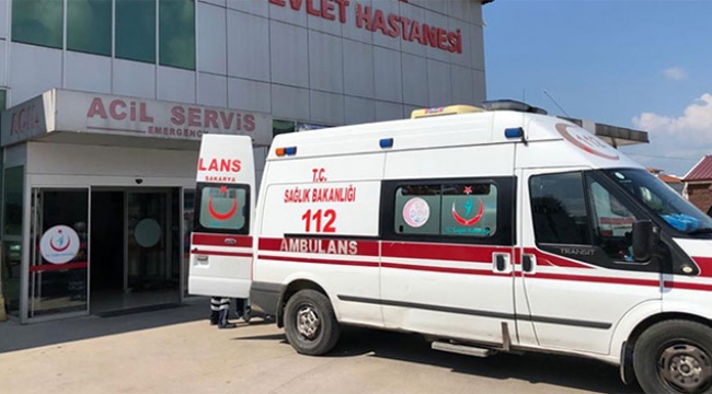 Sinirli hasta yakını hemşirelere saldırmaya kalktı
