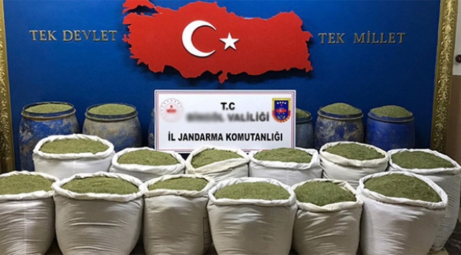 1 ton 351 kilo toz esrar ele geçirildi