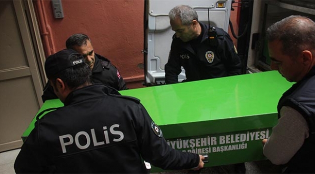 Arkadaşının cenazesinden döndü feci şekilde can verdi