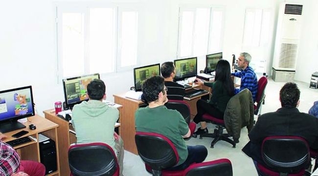 ÇÜ AOSB MYO ilkleri ile dikkat çekiyor