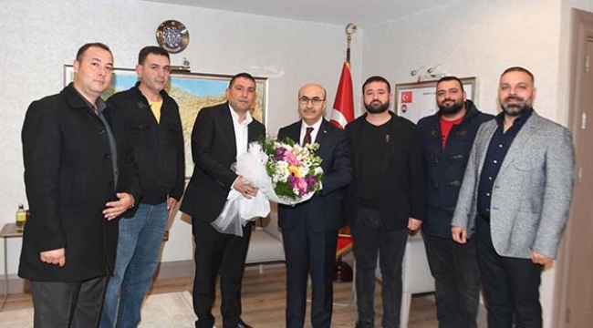 Oto Center yönetiminden Demirtaş'a nezaket ziyareti