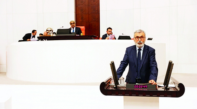 Peköz, PTT'deki yolsuzluk iddialarını Meclis'e taşıdı