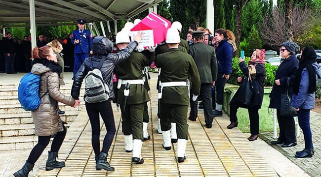 Şehide son dokunuş