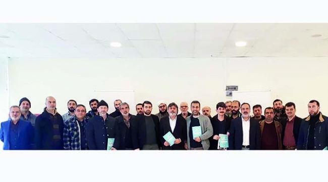 Adana'dan İdlip'e 11 TIR insani yardım gönderildi