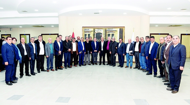 Akay muhtarlarla buluştu