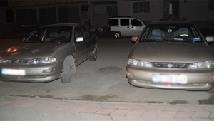 Arabalar karıştı polis şaşkına döndü