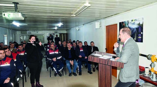 Büyükşehir’in hizmet içi eğitim seminerleri