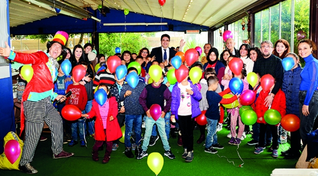 Eczacılardan Çocuk Evi sakinlerine vefa