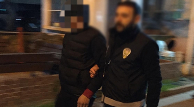 Evini soyan hırsızla cadde üzerinde karşılaştı
