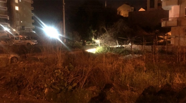 Evinin kapısında silahla vurularak öldürüldü