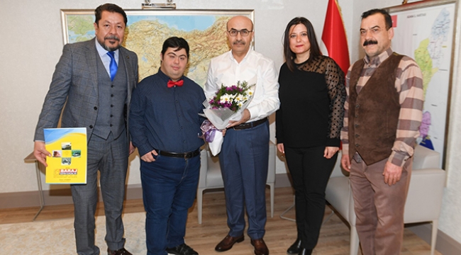 Gönüllü anneler, Vali Demirtaş'ı ziyaret etti