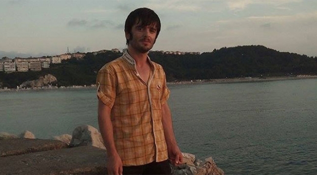 Oğlu tarafından silahla vurularak öldürüldü
