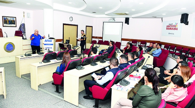 Seyhan Belediyesi’nde “acil durum” eğitimi