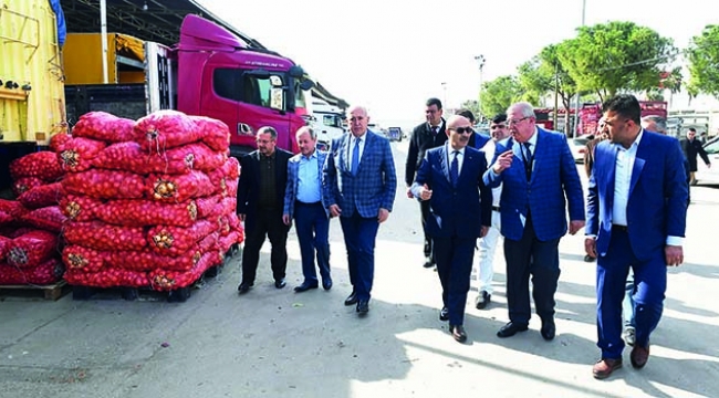 Vali Demirtaş, Dalokay hal esnafının sorunlarını dinledi