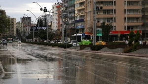 Adana'da sokaklar boşaldı