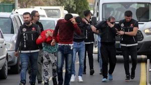 Adana’da üç ilçede eş zamanlı uyuşturucu operasyonu
