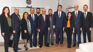 Adana Eczacılar Odasından Vali Demirtaş’a Ziyaret