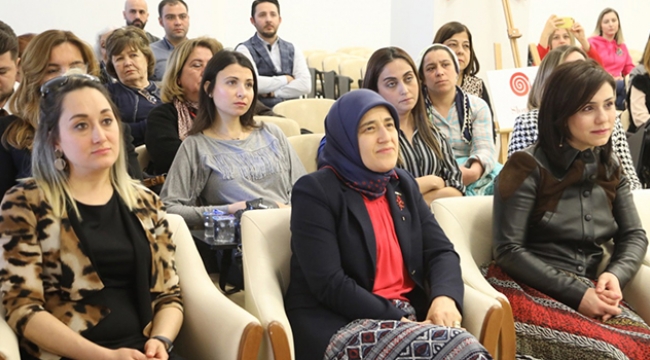 Beyhan Demirtaş sağlıklı beslenme söyleşisine katıldı