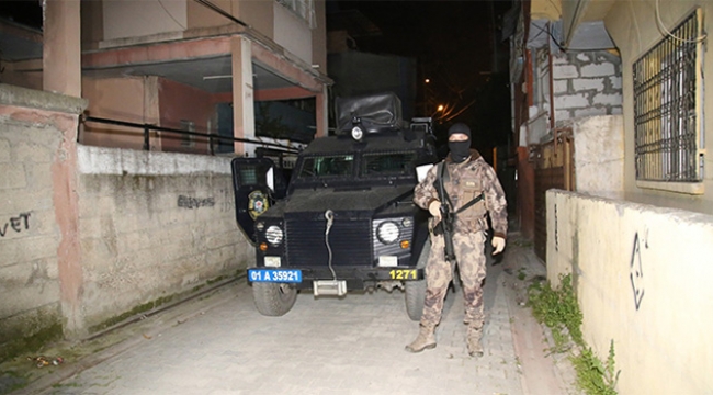 Cinayet zanlısı polise pompalı tüfekle karşı koydu