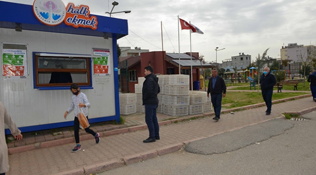 Ekmek büfelerinde 1 metre mesafe kuralı