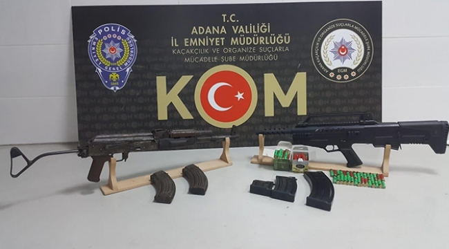 Evden Kaleşnikof marka uzun namlulu silah çıktı