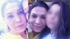Kız çocuğu bıçaklanan annesini kanlar içinde buldu