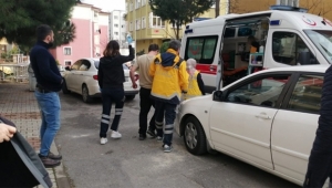 Komşuların gürültü kavgasında 3 kişi yaralandı