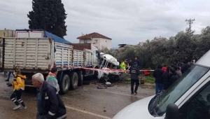 Korkunç kaza: 1 ölü, 4 yaralı