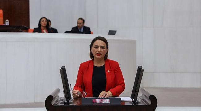 "Sağlık çalışanı anneler çözüm bekliyor!"