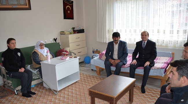 Şehit aileleri yalnız değil
