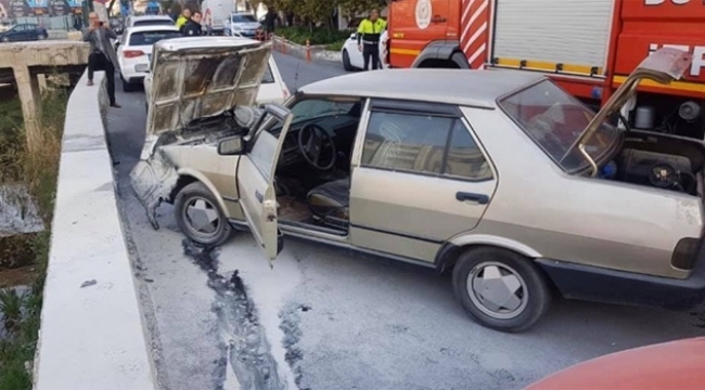 Seyir halinde yanan otomobili itfaiye söndürdü