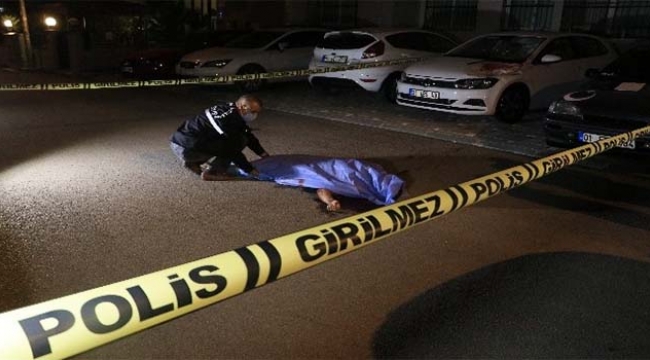 Bir kişi 9'uncu kattan atlayarak intihar etti