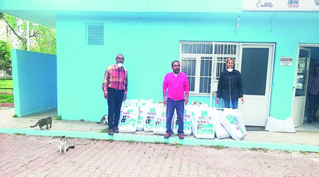 Gülşah Görür'den 150 torba mama